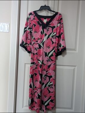 kate spade Black and Pink Floral V-Neck Top